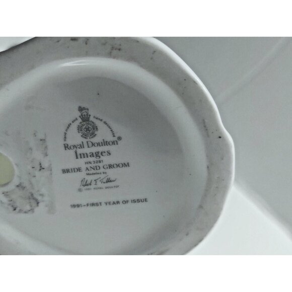 Royal Doulton Figurine Images Series "Bride & Groom" 1981 Issue 6 3/4" - Picture 10 of 10